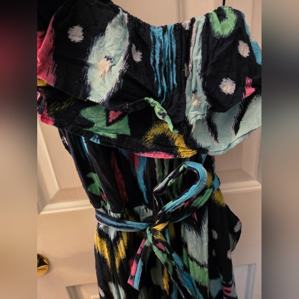 Colorful Patterned Dress - Picture 2 of 3